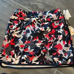 Tail Activewear - golf skort. Sz small.